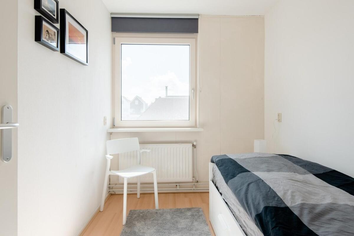 Julianadorp Zuhause Am Meer Fuer 6 Personen Mit 4 Schlafzimmern Экстерьер фото